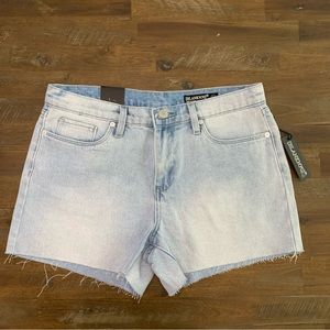 Blank NYC the Fulton roll up cutoff short in light wash size 29 NEW